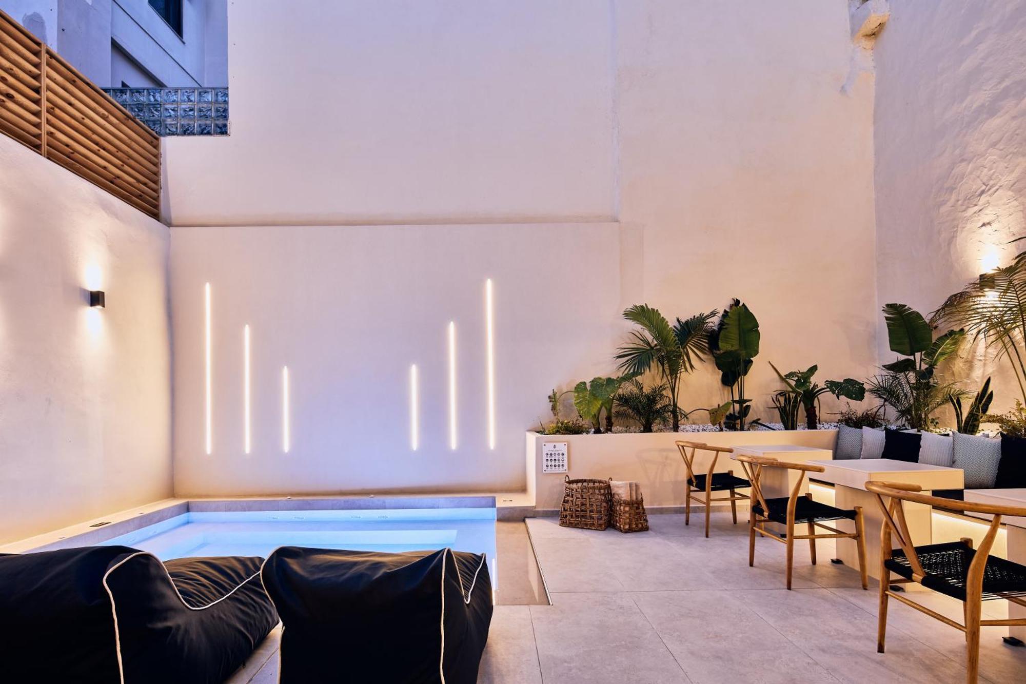 Grande Madonna Luxury Boutique Suites Réthymnon Extérieur photo